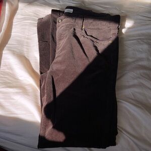 Classic Straight-Leg Corduroy Pants in Brown